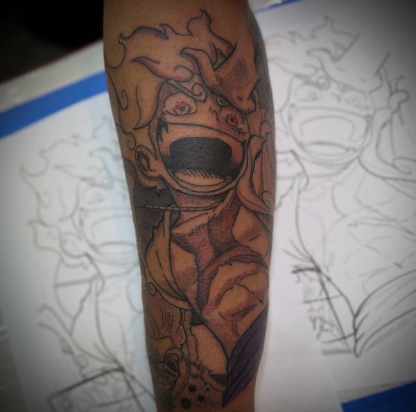 Luffy G5 portrait tattoo by LoLo, on the forearm